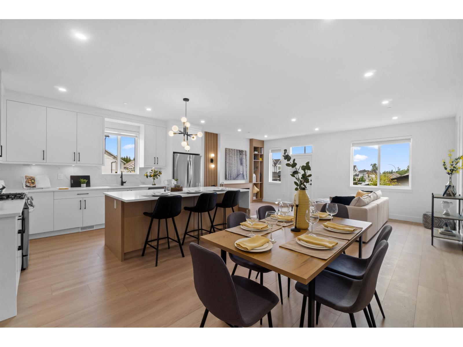 20993 83 Avenue, Langley, British Columbia  V2Y 4K4 - Photo 5 - R3057181