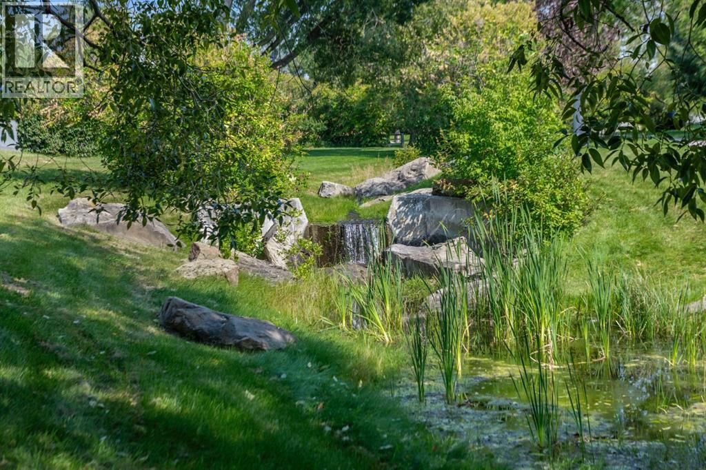 2 Canterbury Gardens Sw, Calgary, Alberta  T2W 2S9 - Photo 36 - A2255220