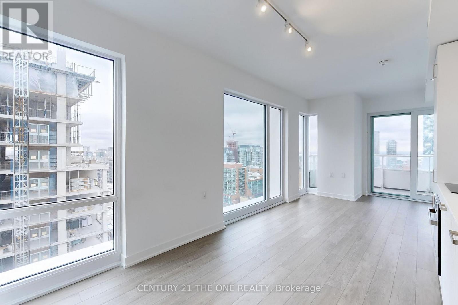 2303 - 88 Queen Street E, Toronto, Ontario  M5C 0B6 - Photo 10 - C12515426