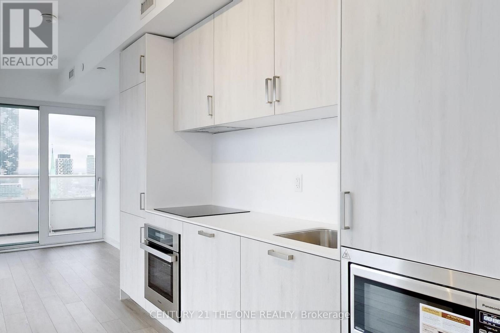 2303 - 88 Queen Street E, Toronto, Ontario  M5C 0B6 - Photo 11 - C12515426