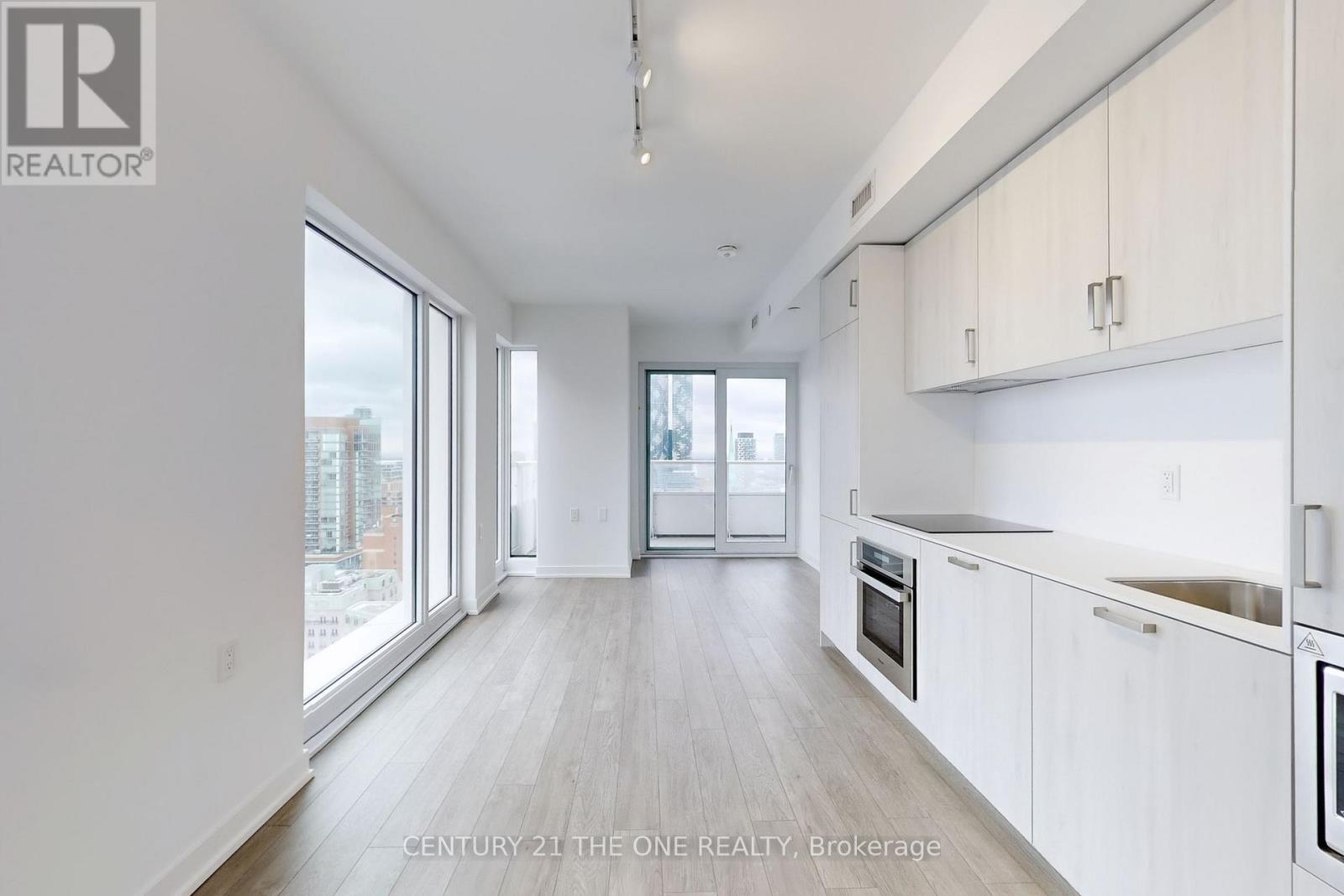 2303 - 88 Queen Street E, Toronto, Ontario  M5C 0B6 - Photo 6 - C12515426