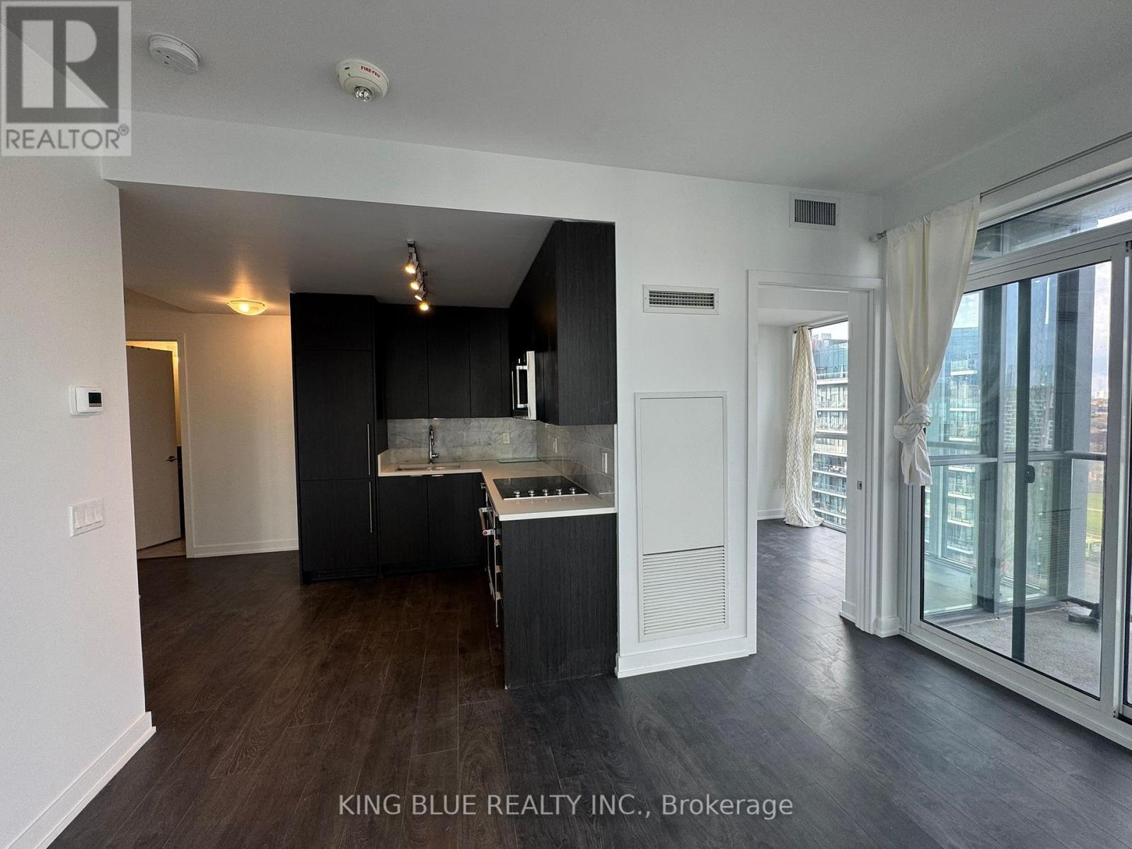 1806 - 38 Iannuzi Street, Toronto, Ontario  M5V 0S2 - Photo 2 - C12515430