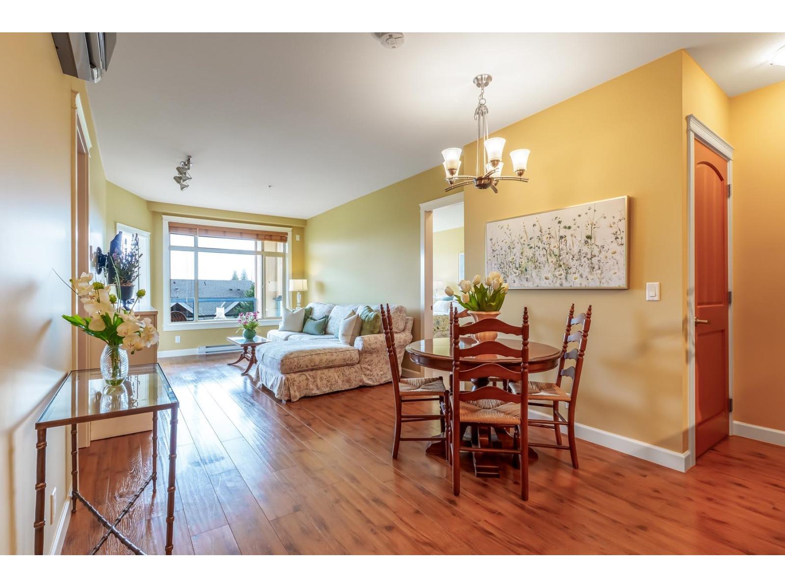 434 8067 207 STREET, Langley, British Columbia