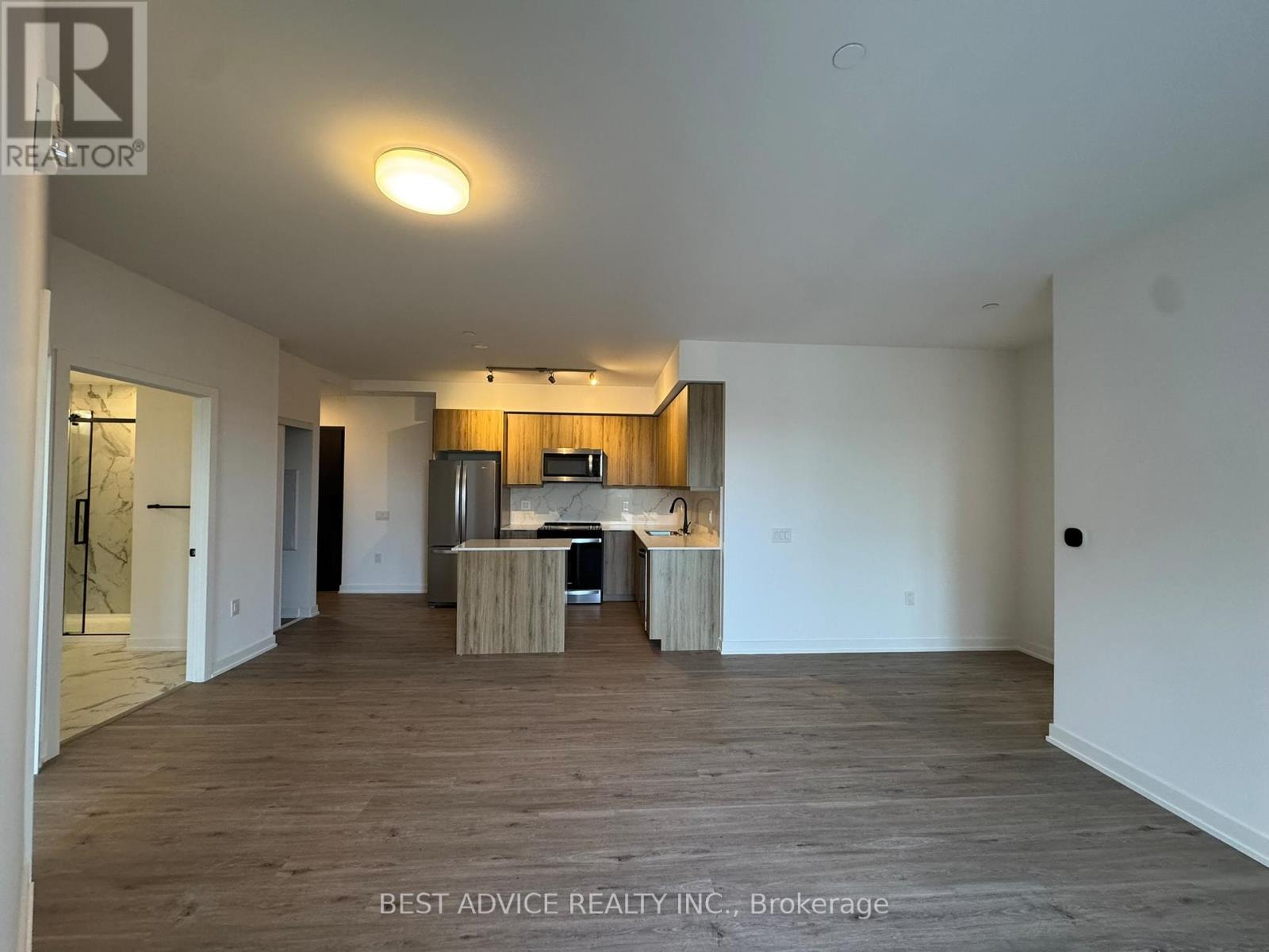 56 LAKESIDE TERRACE, Barrie, Ontario