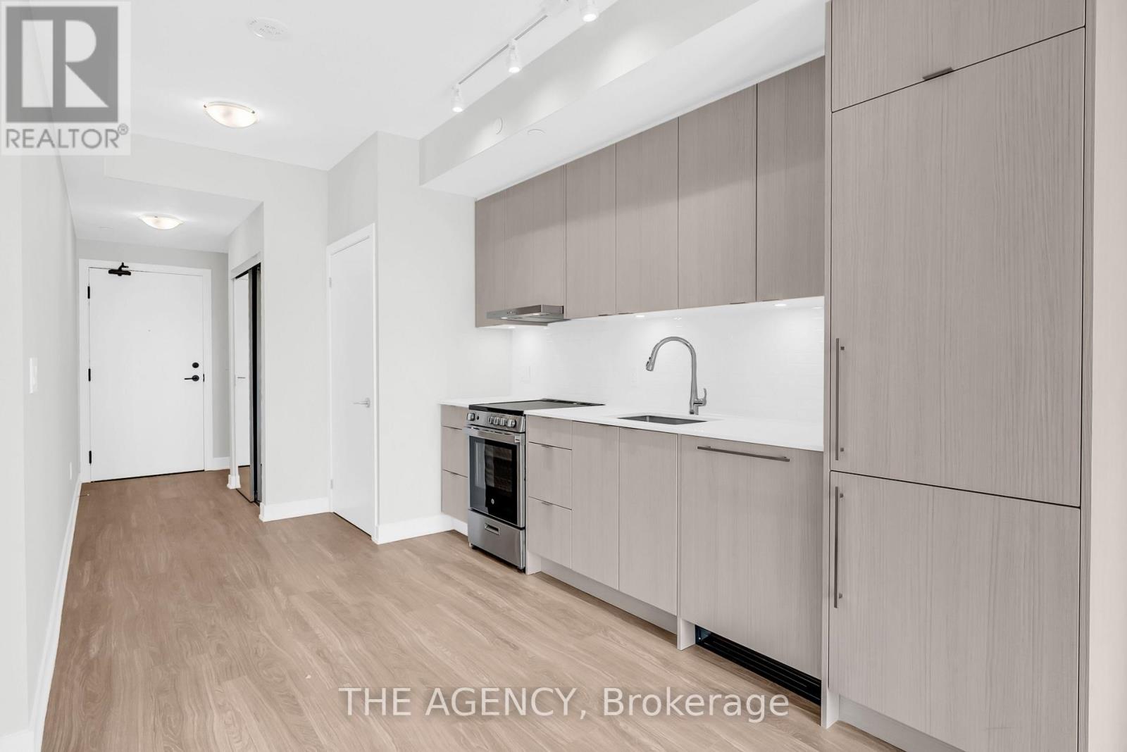 1207 - 4130 Parkside Village Drive, Mississauga, Ontario  L5B 0L7 - Photo 10 - W12515428