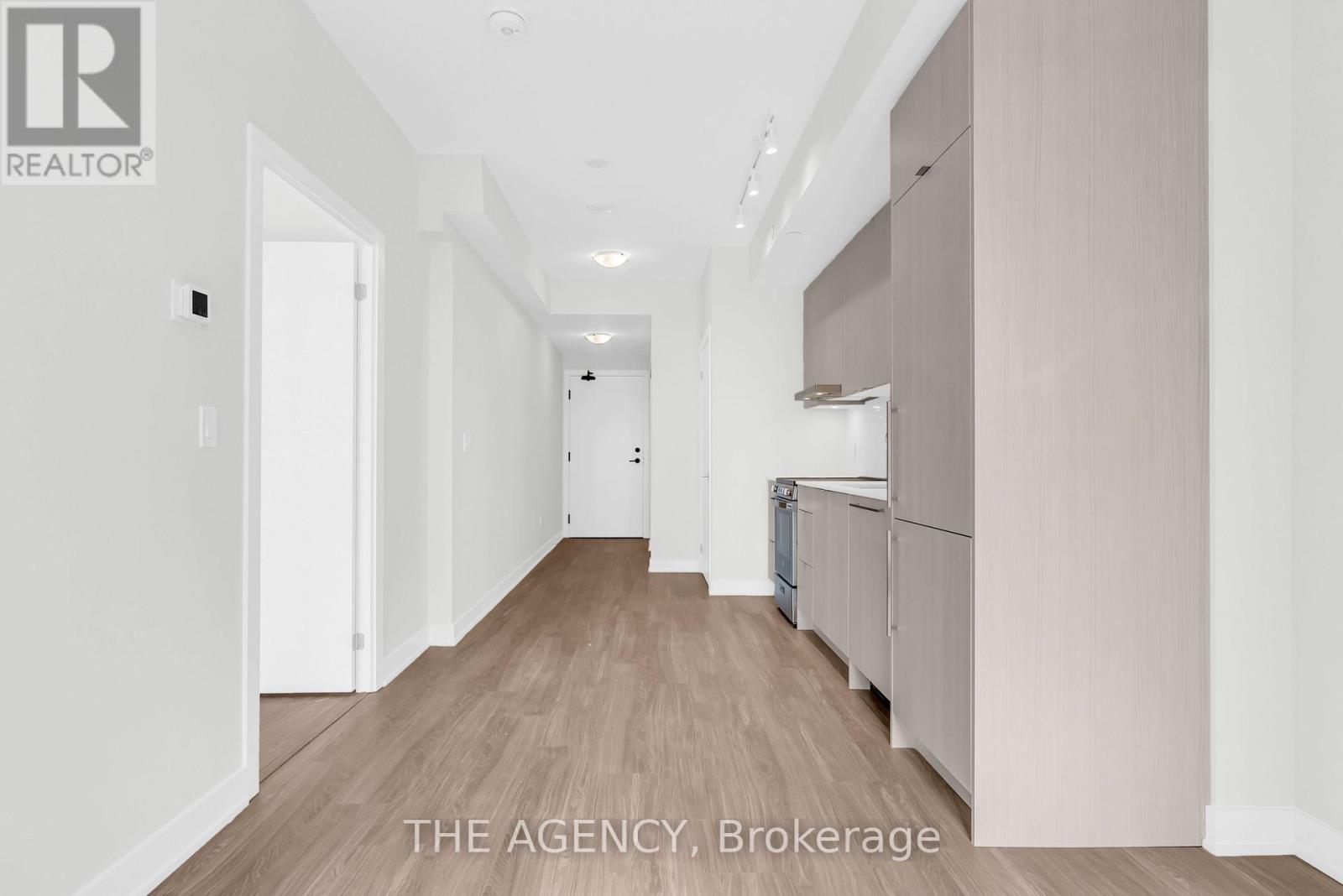 1207 - 4130 Parkside Village Drive, Mississauga, Ontario  L5B 0L7 - Photo 9 - W12515428