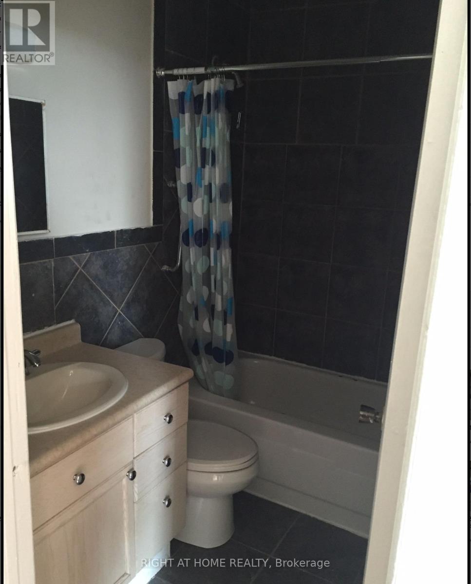 3 - 279 Drouillard Road, Windsor, Ontario  N8Y 2P4 - Photo 17 - X12515420