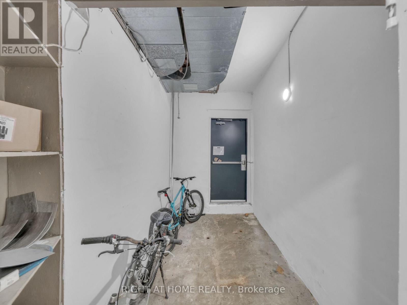 3 - 279 Drouillard Road, Windsor, Ontario  N8Y 2P4 - Photo 7 - X12515420