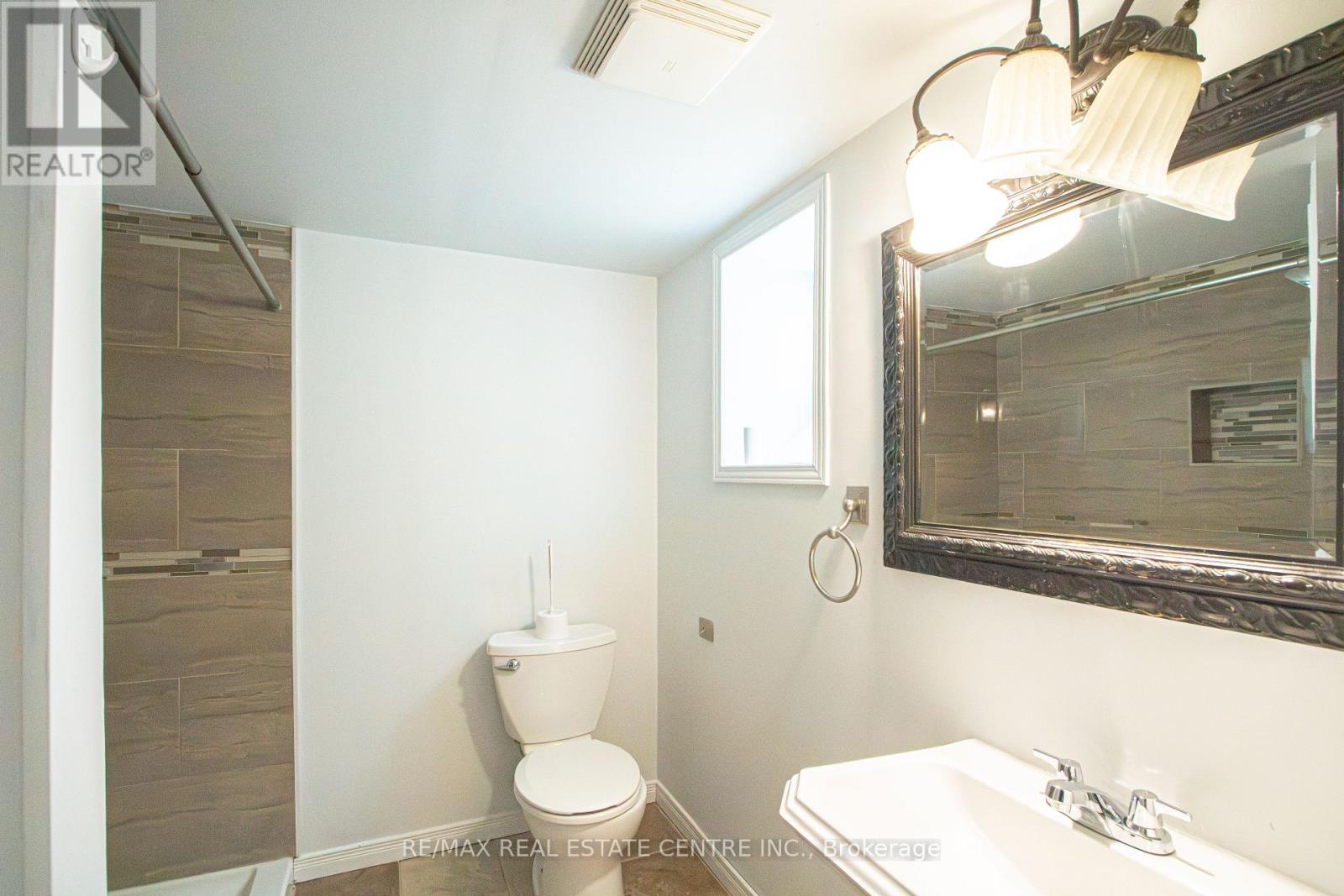 386 Wharncliffe Road S, London South, Ontario N6J 2M1 - Photo 32 - X12476329