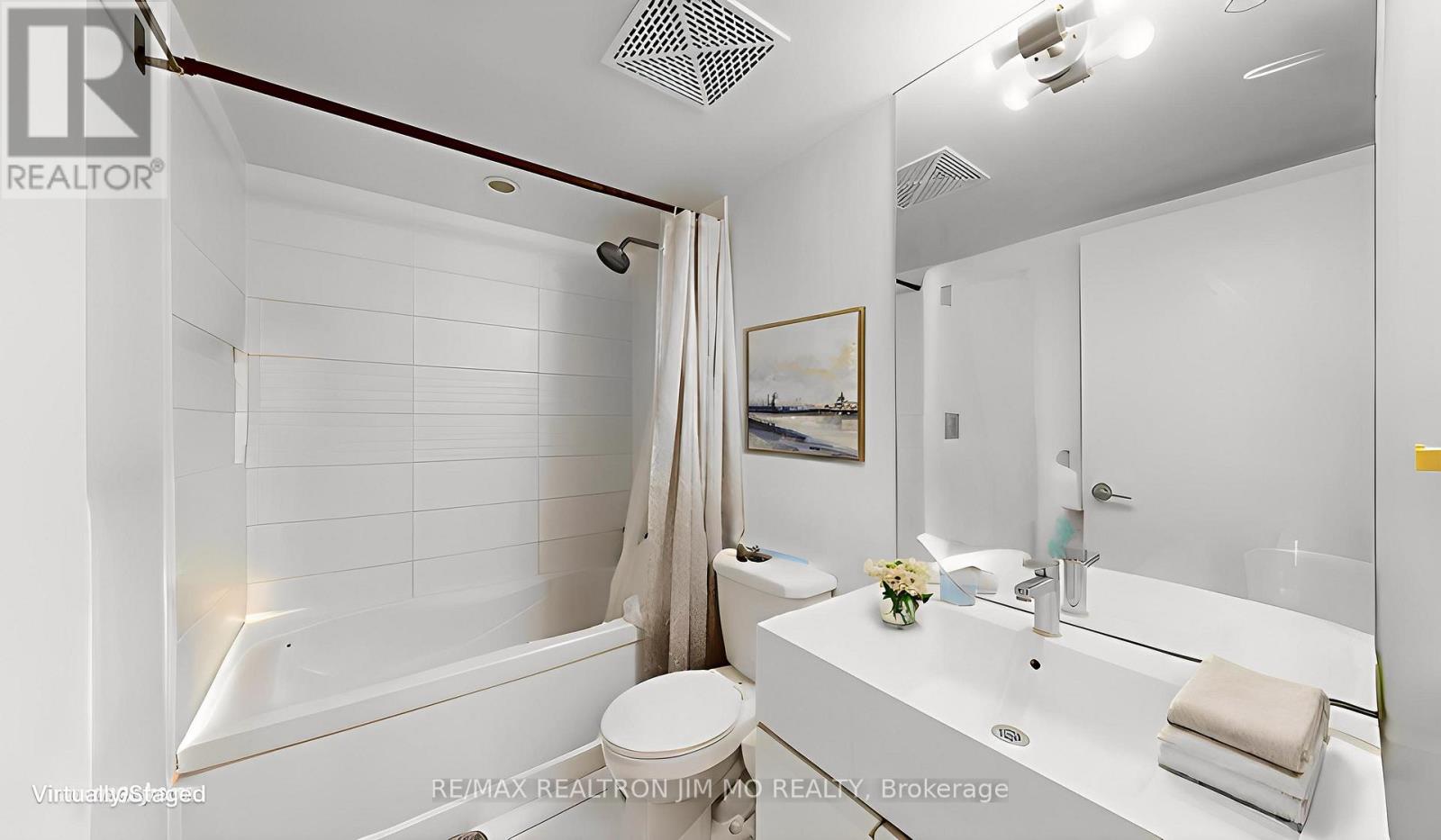 822 - 21 Iceboat Terrace, Toronto, Ontario  M5V 4A9 - Photo 11 - C12515442