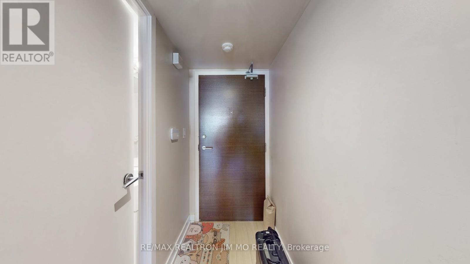 822 - 21 Iceboat Terrace, Toronto, Ontario  M5V 4A9 - Photo 13 - C12515442