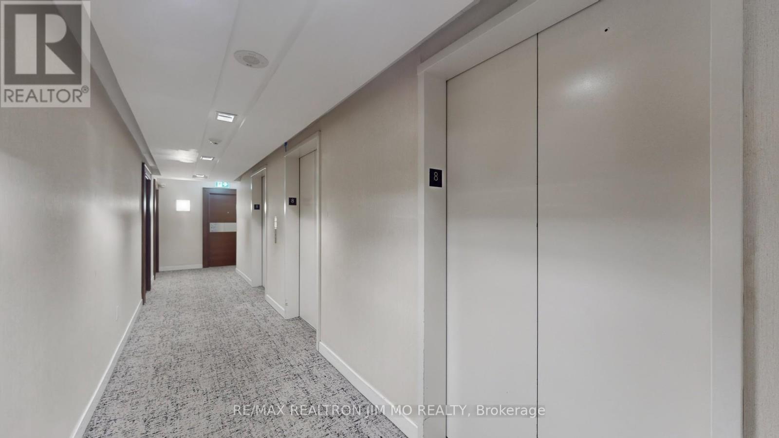 822 - 21 Iceboat Terrace, Toronto, Ontario  M5V 4A9 - Photo 17 - C12515442