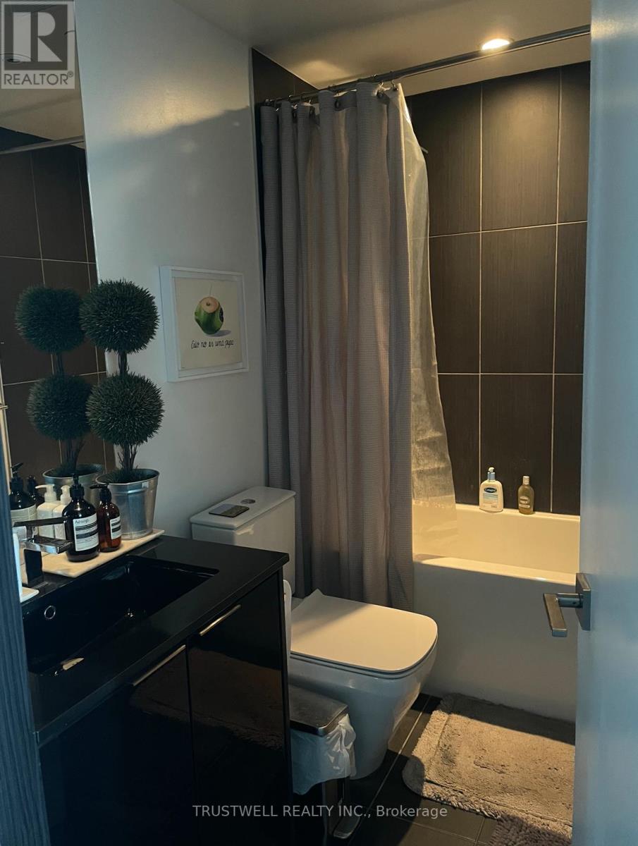 3708 - 70 Temperance Street, Toronto, Ontario  M5H 0B1 - Photo 7 - C12515444