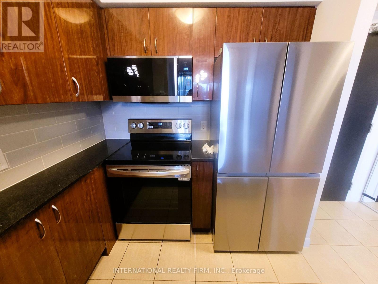 209 - 5793 Yonge Street, Toronto, Ontario  M2M 0A9 - Photo 6 - C12515454