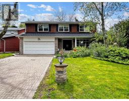 714 CONACHER DRIVE, Toronto, Ontario