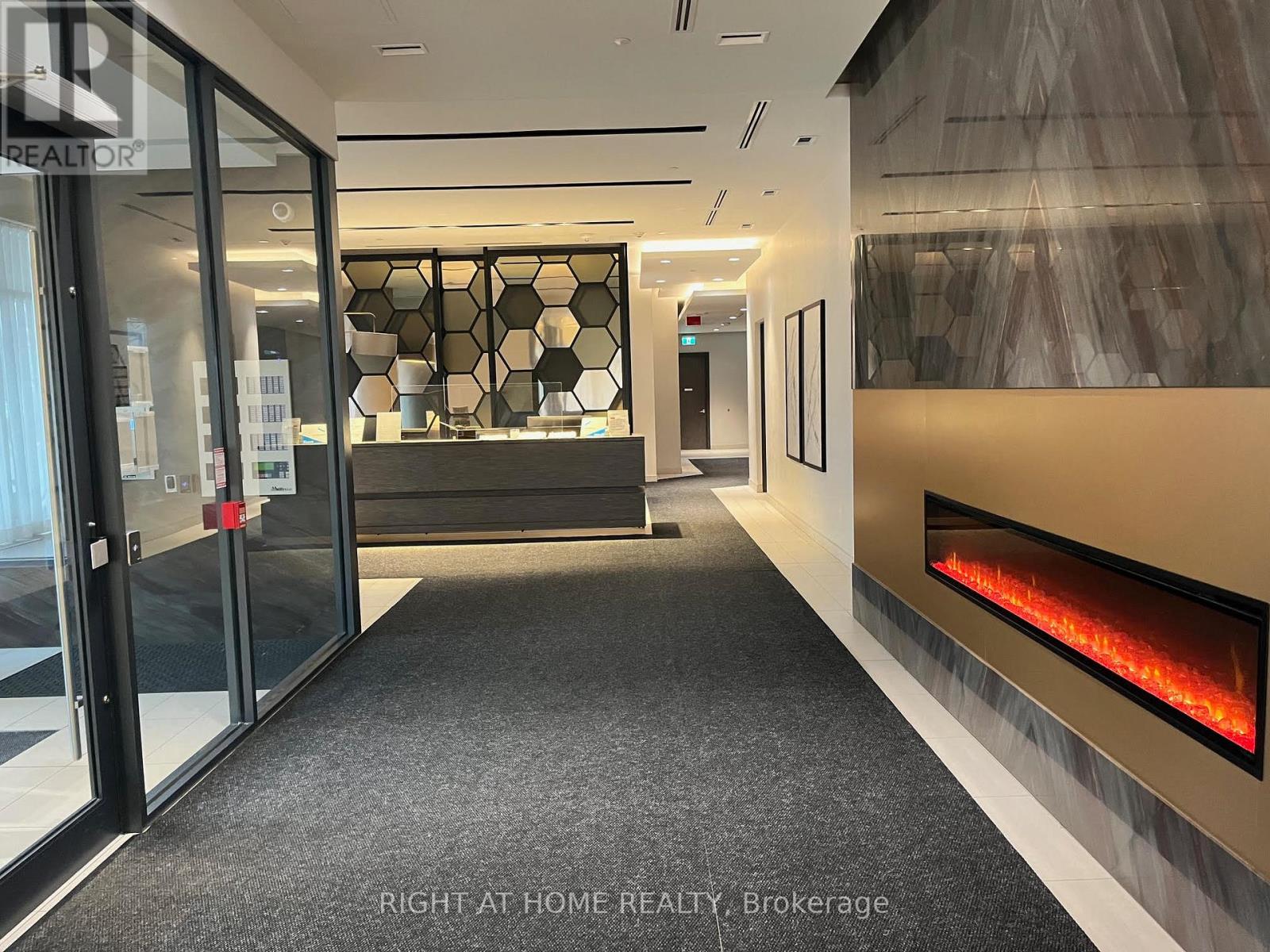 1511 - 128 Fairview Mall Drive, Toronto, Ontario  M2J 0E8 - Photo 2 - C12515486