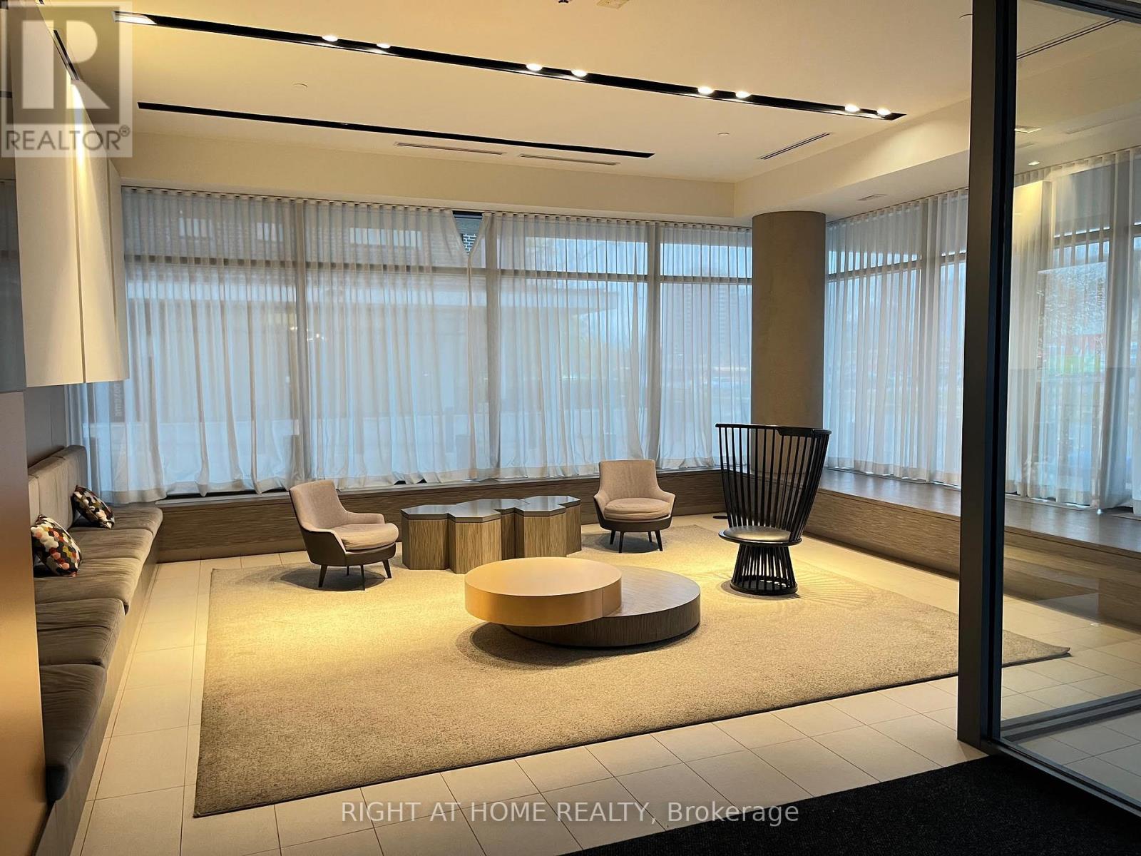 1511 - 128 Fairview Mall Drive, Toronto, Ontario  M2J 0E8 - Photo 3 - C12515486