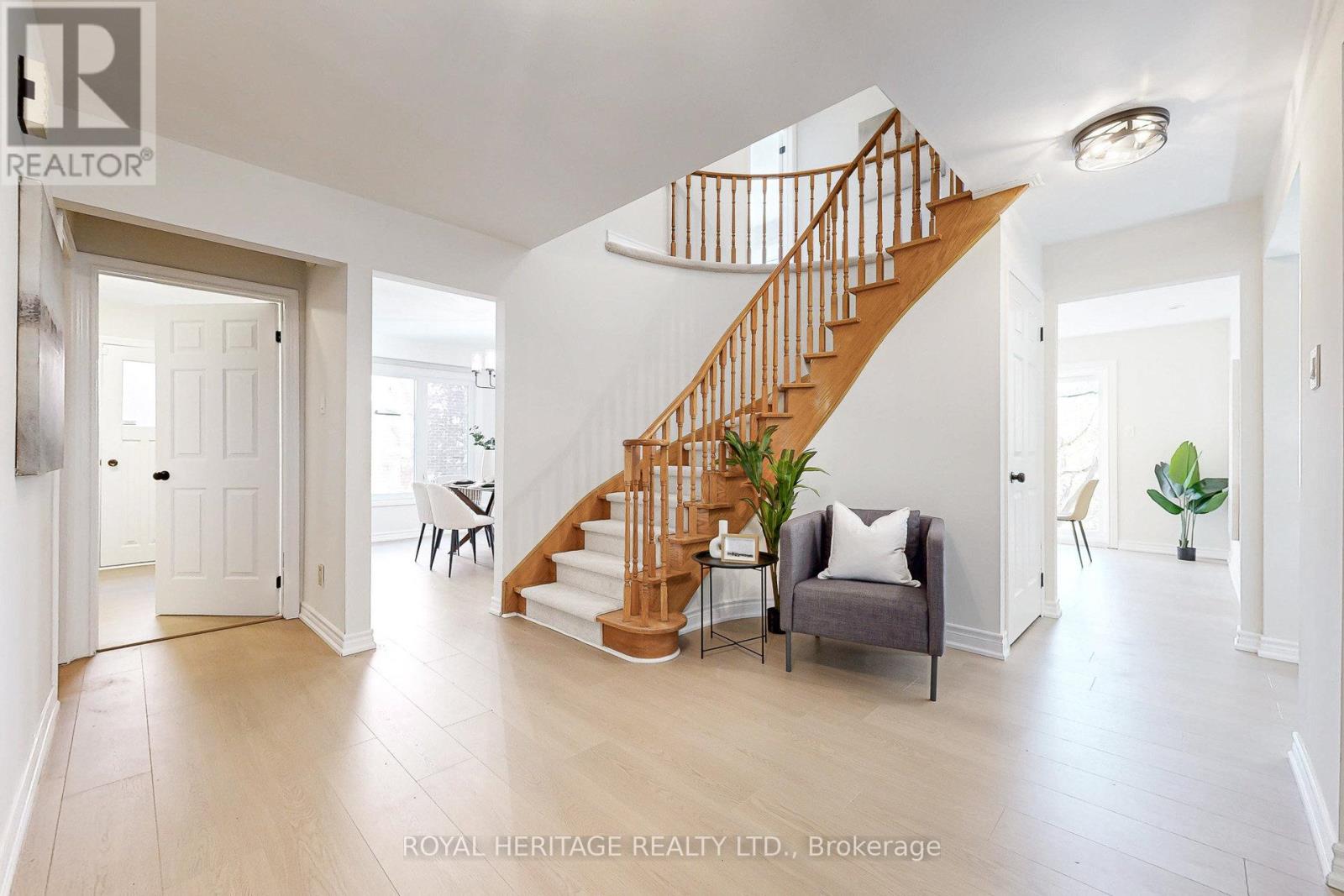 37 Rice Drive, Whitby, Ontario  L1N 7Z2 - Photo 4 - E12515450