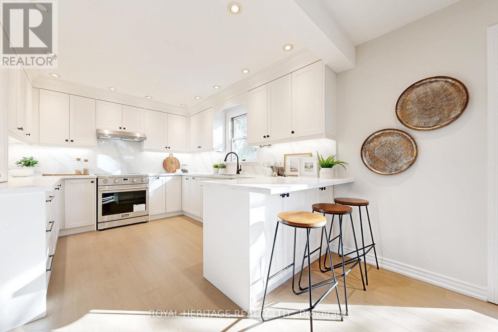 37 Rice Drive, Whitby, Ontario  L1N 7Z2 - Photo 6 - E12515450