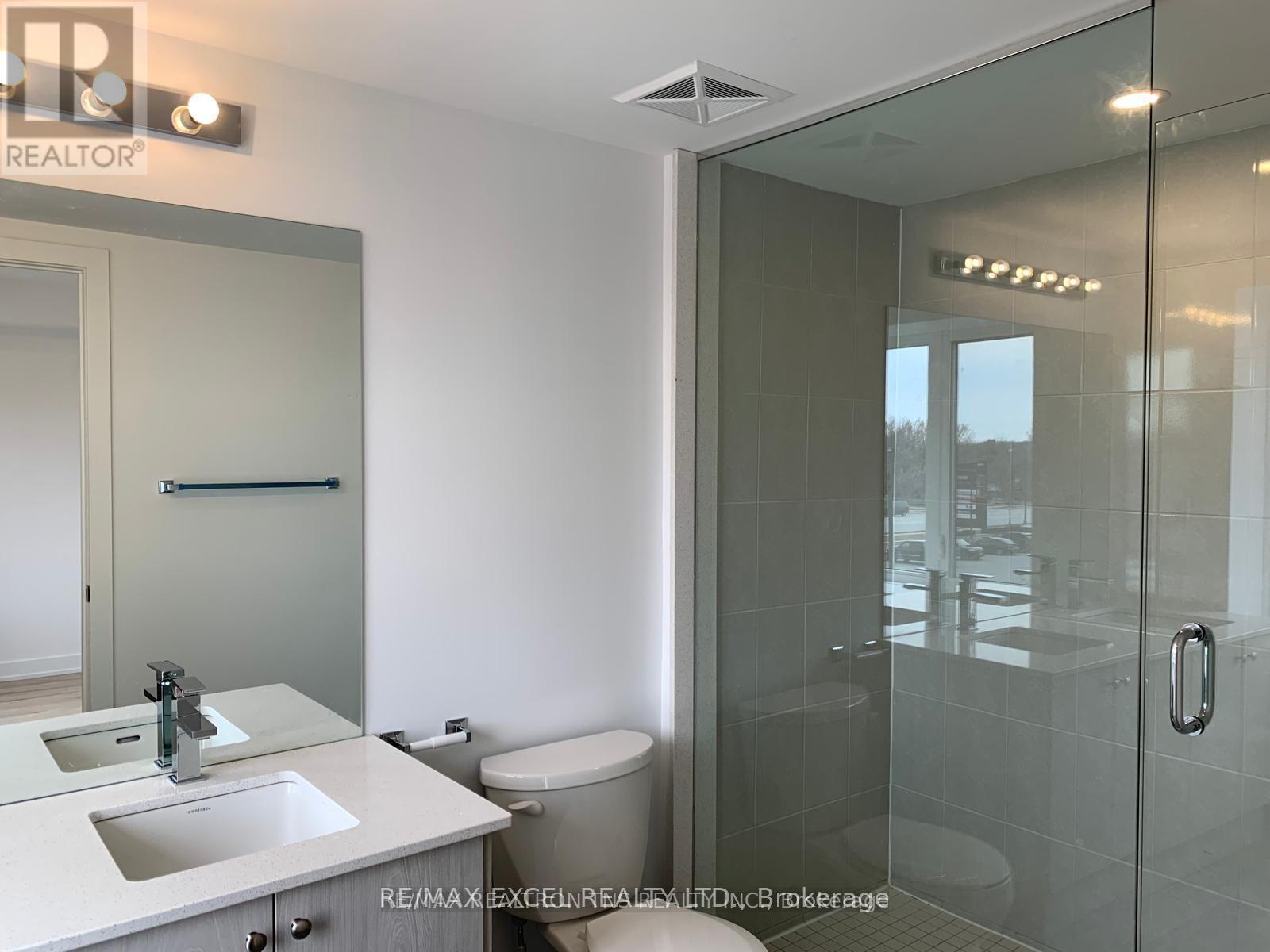 12 Baker Hill Boulevard, Whitchurch-Stouffville, Ontario  L4A 4W8 - Photo 10 - N12515464