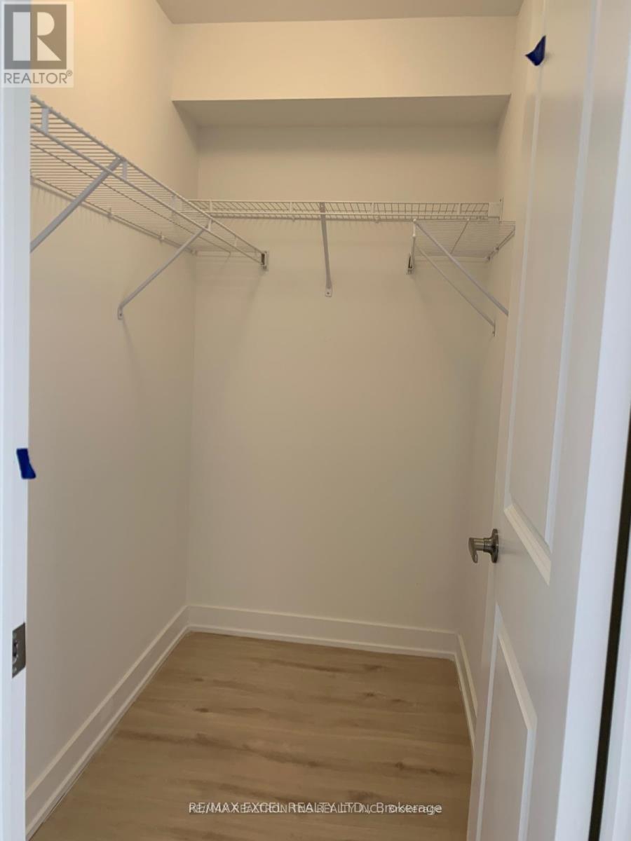 12 Baker Hill Boulevard, Whitchurch-Stouffville, Ontario  L4A 4W8 - Photo 12 - N12515464