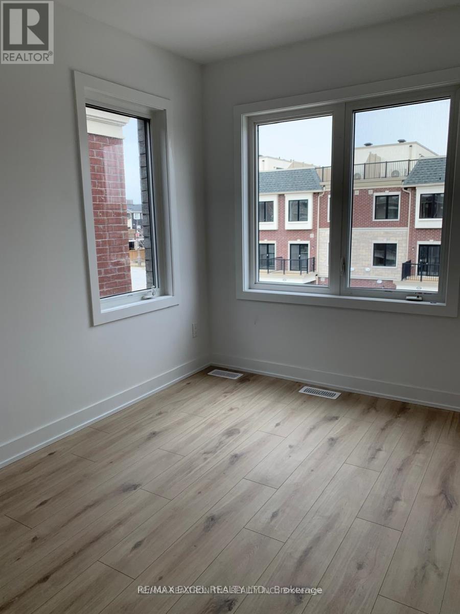 12 Baker Hill Boulevard, Whitchurch-Stouffville, Ontario  L4A 4W8 - Photo 15 - N12515464