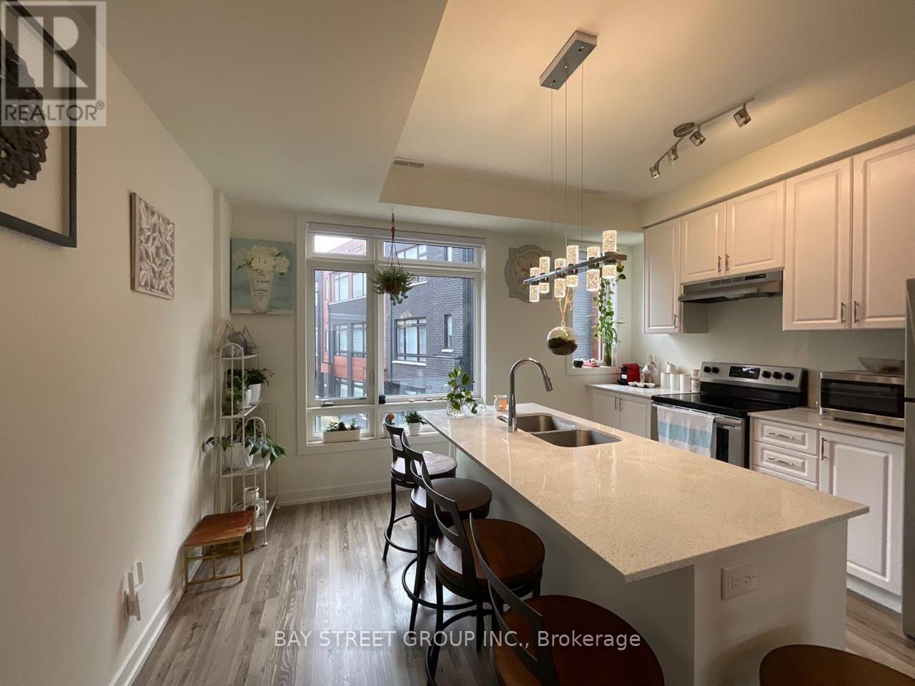 12 - 370 G Red Maple Road, Richmond Hill, Ontario  L4C 5T4 - Photo 3 - N12515500