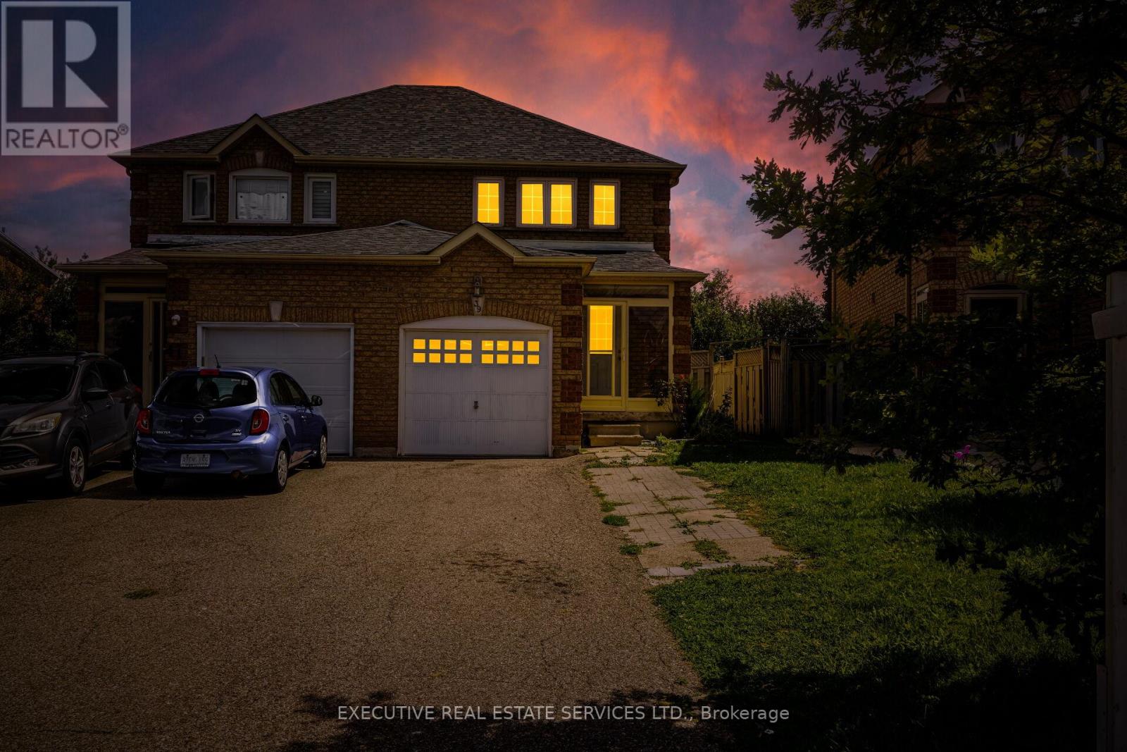 39 CARUSO DRIVE, Brampton, Ontario