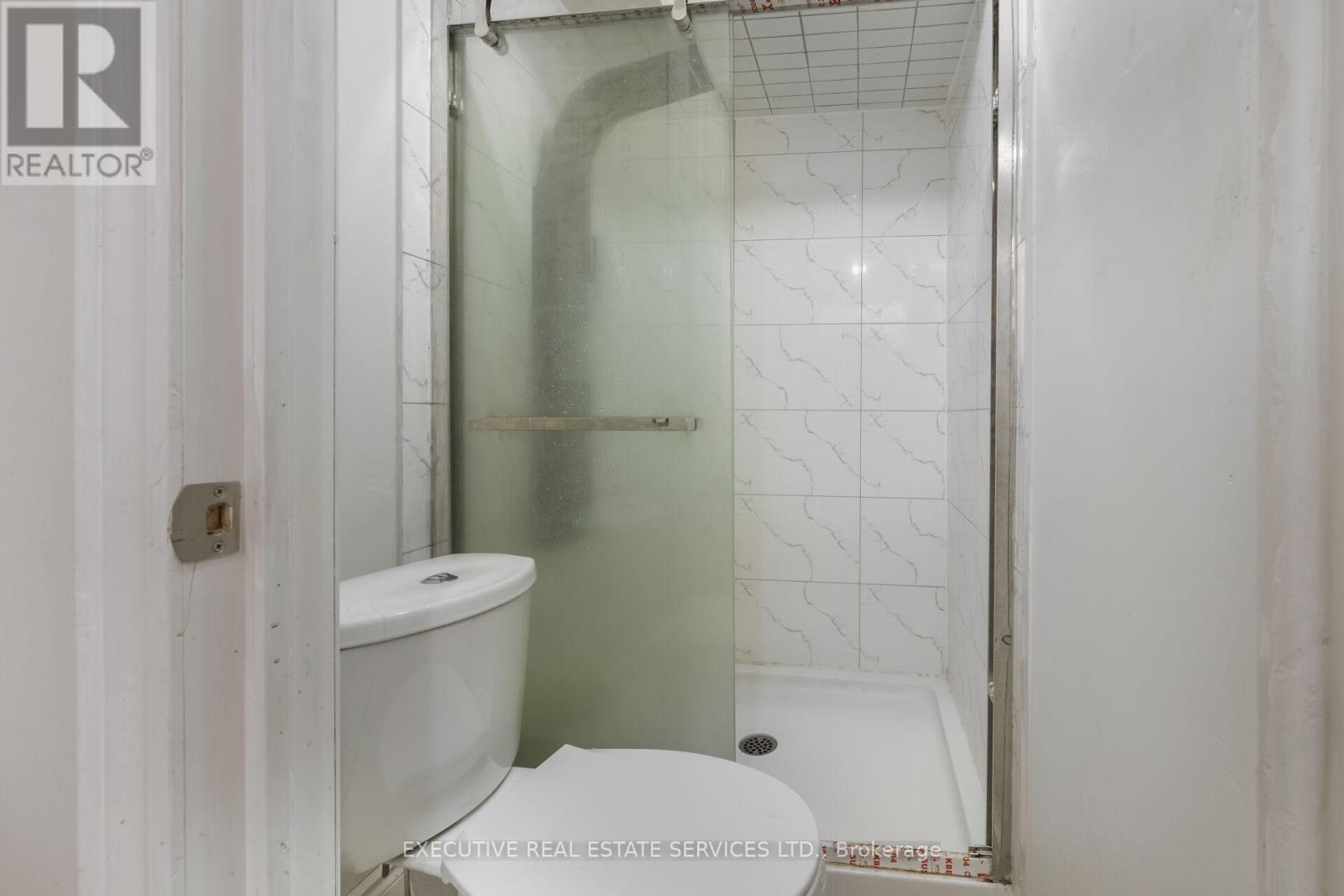 39 Caruso Drive, Brampton, Ontario  L6Y 5B2 - Photo 38 - W12515436