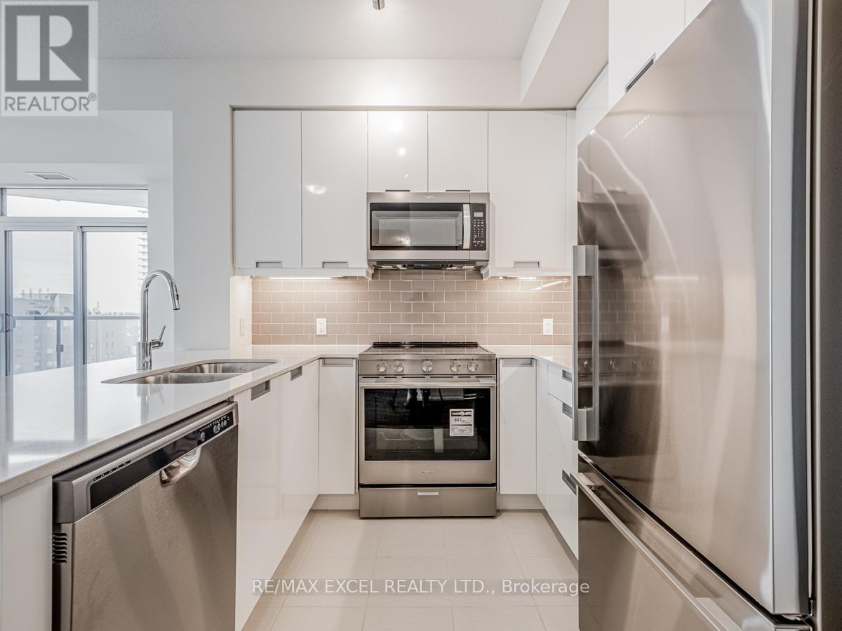 919 - 35 Watergarden Drive, Mississauga, Ontario  L5R 0G8 - Photo 7 - W12515448