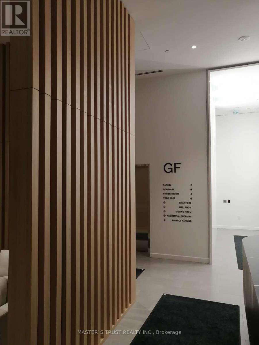 1104 - 3009 Novar Road, Mississauga, Ontario  L5B 0P9 - Photo 2 - W12515456