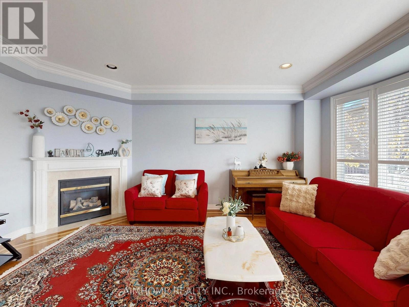 2051 Ashmore Drive, Oakville, Ontario  L6M 4T1 - Photo 11 - W12515470