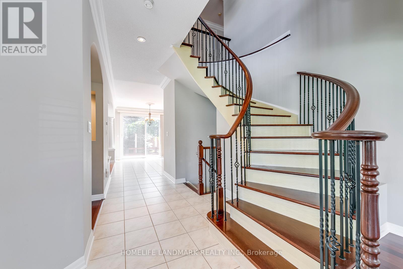 2196 Highcliffe Way, Oakville, Ontario  L6M 5B6 - Photo 17 - W12515474