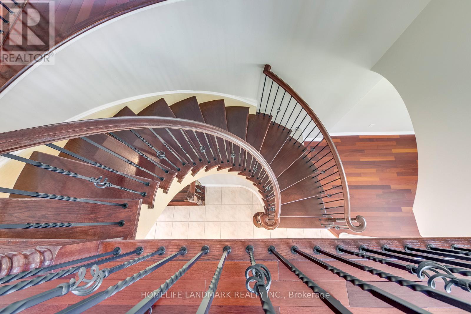 2196 Highcliffe Way, Oakville, Ontario  L6M 5B6 - Photo 18 - W12515474