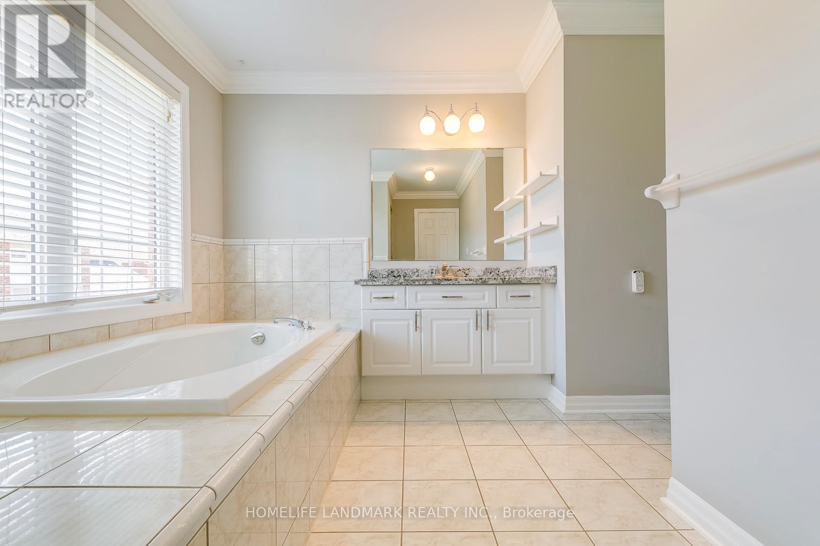 2196 Highcliffe Way, Oakville, Ontario  L6M 5B6 - Photo 26 - W12515474