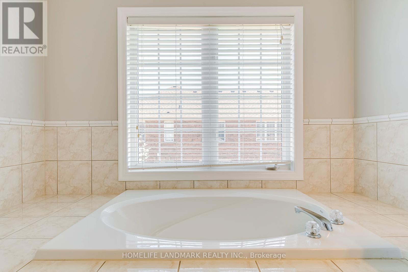 2196 Highcliffe Way, Oakville, Ontario  L6M 5B6 - Photo 27 - W12515474