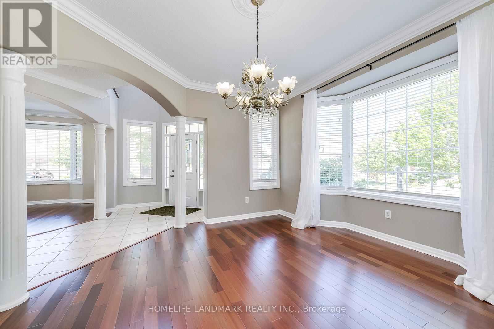 2196 Highcliffe Way, Oakville, Ontario  L6M 5B6 - Photo 7 - W12515474