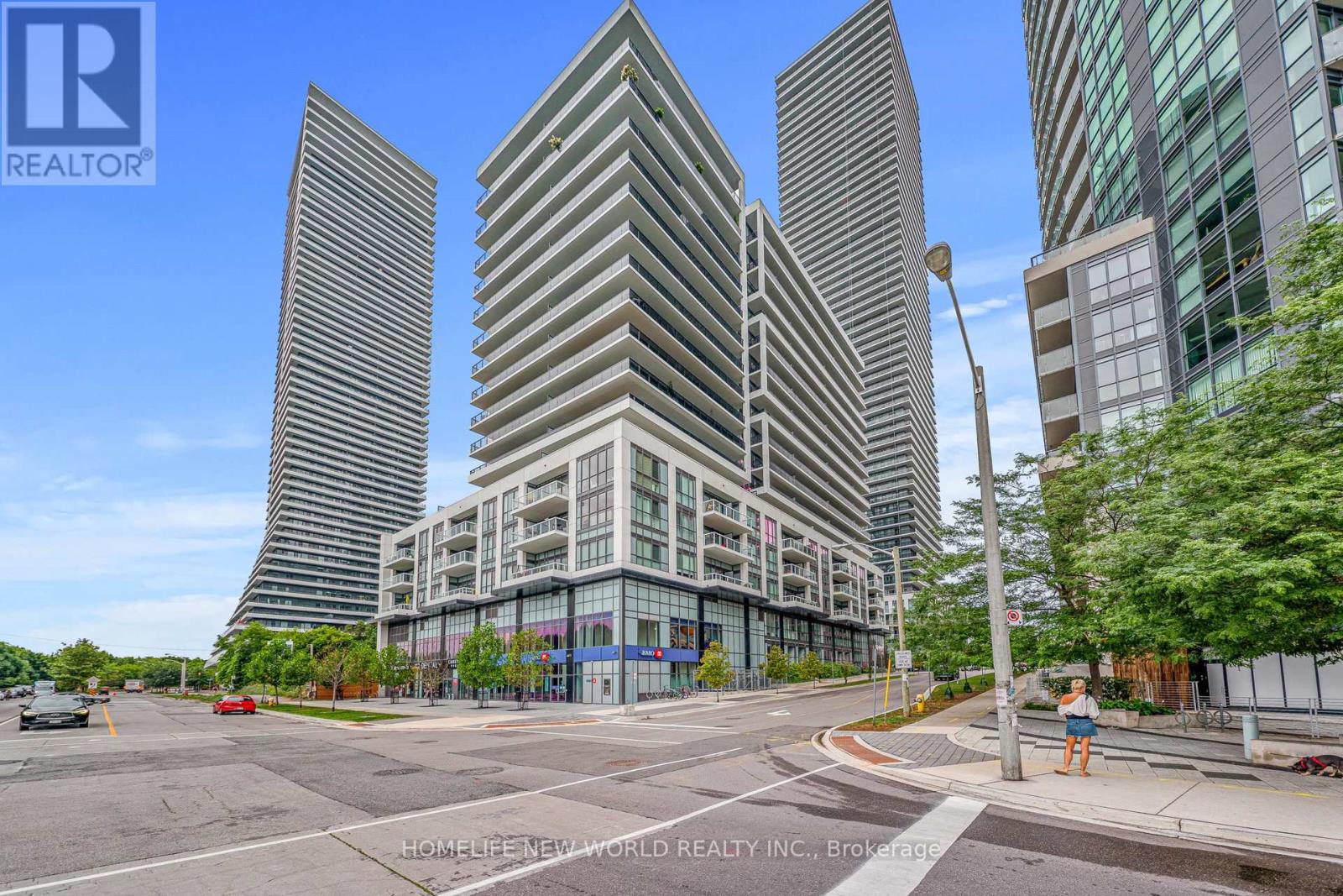 204 - 65 ANNIE CRAIG DRIVE, Toronto, Ontario