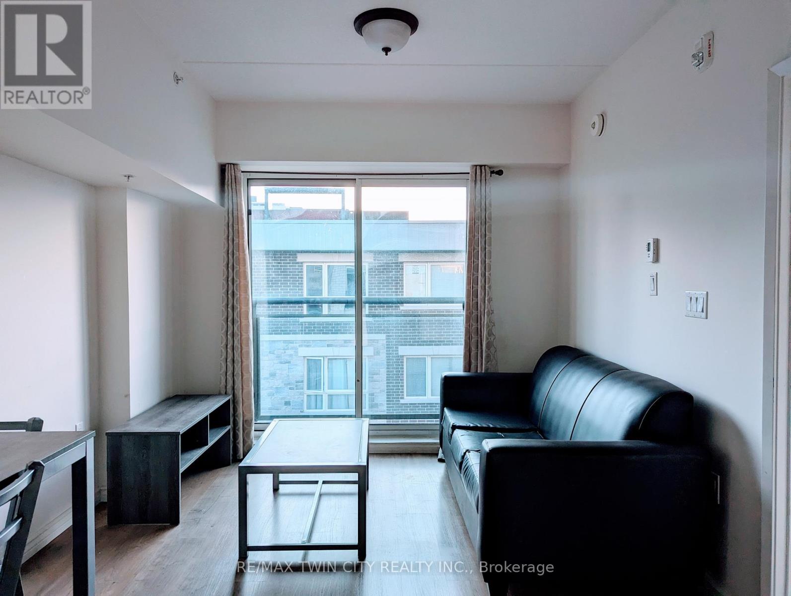 514 - 275 B Larch St Street, Waterloo, Ontario  N2L 3R2 - Photo 18 - X12515492