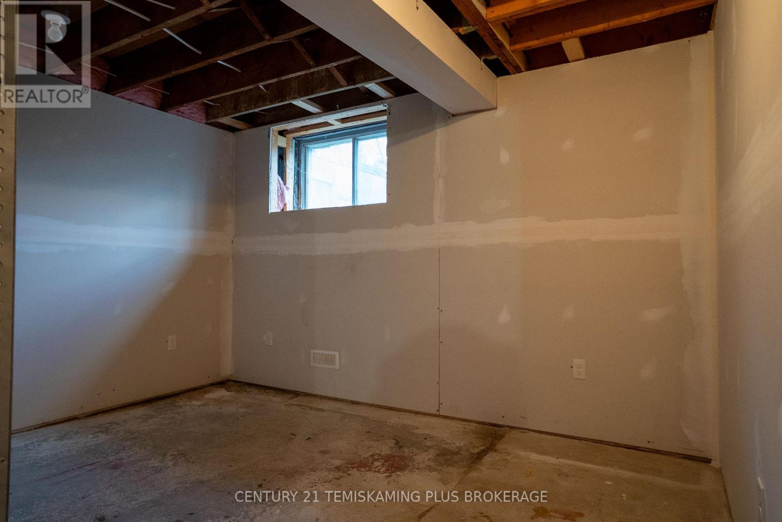 187 Robert Street, Temiskaming Shores, Ontario P0J 1P0 - Photo 16 - T12515534