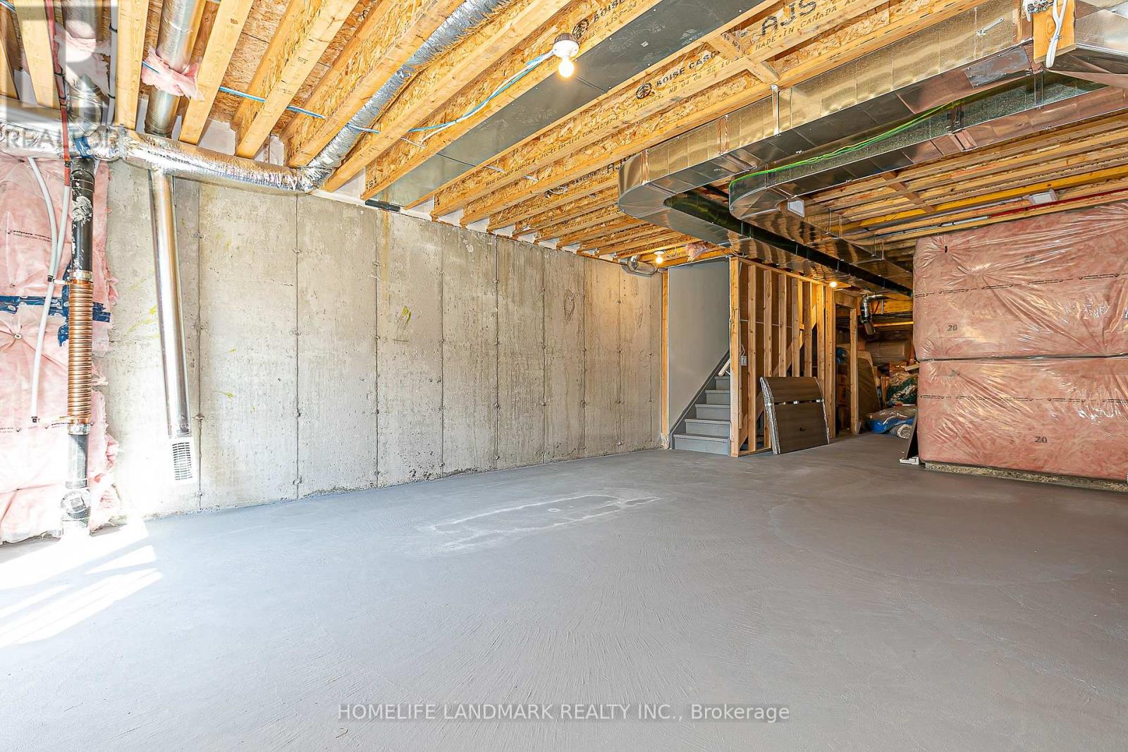 135 Lageer Drive, Whitchurch-Stouffville, Ontario  L4A 4V2 - Photo 14 - N12515510