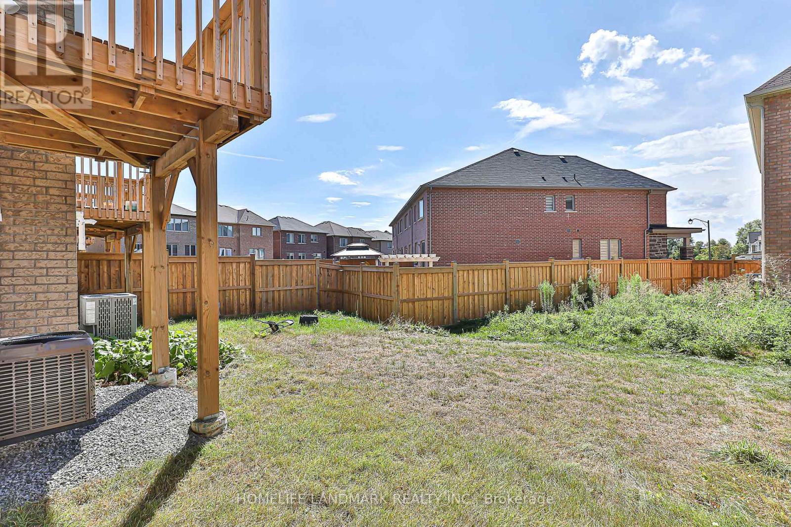 135 Lageer Drive, Whitchurch-Stouffville, Ontario  L4A 4V2 - Photo 17 - N12515510