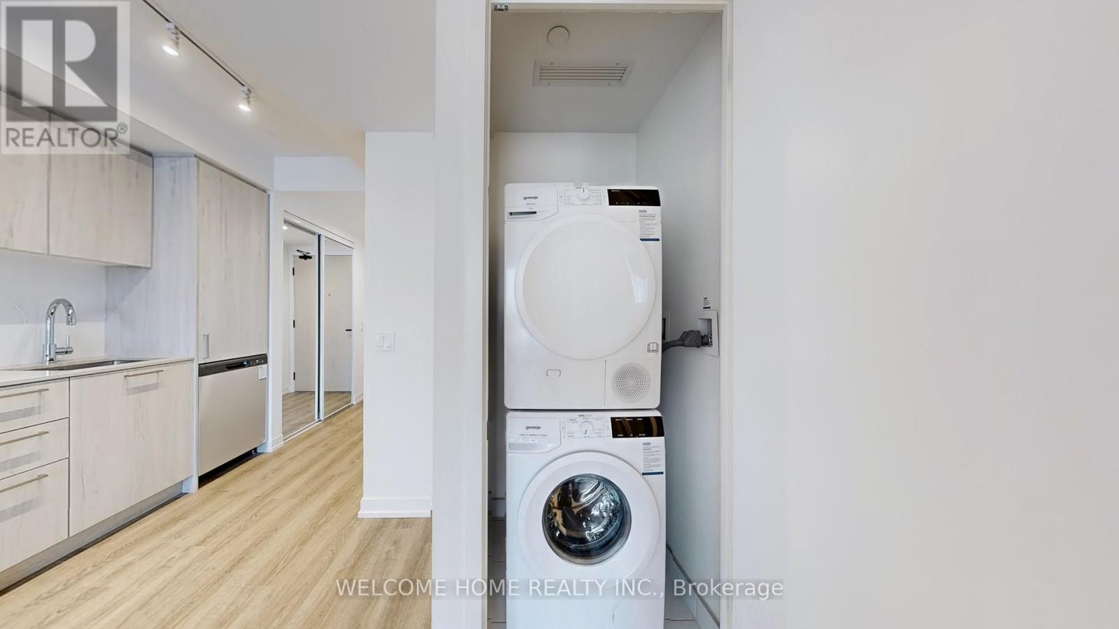 609 - 195 Commerce Street, Vaughan, Ontario  L4K 0P9 - Photo 14 - N12515542