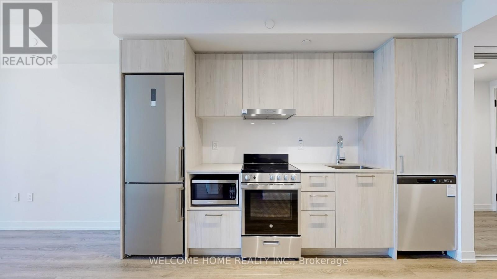 609 - 195 Commerce Street, Vaughan, Ontario  L4K 0P9 - Photo 8 - N12515542