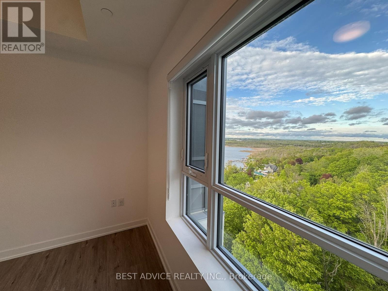 1107 - 56 Lakeside Terrace, Barrie, Ontario  L4M 0L4 - Photo 13 - S12515520