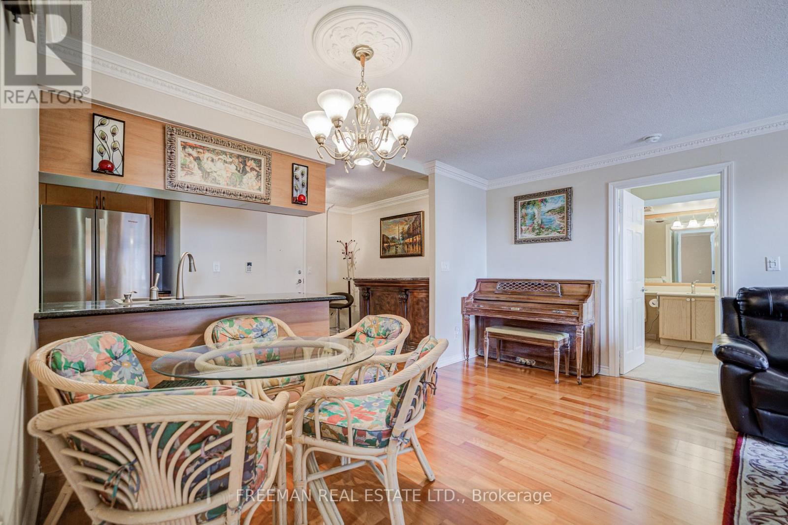 2331 - 3888 Duke Of York Boulevard, Mississauga, Ontario  L5B 4P5 - Photo 22 - W12515508