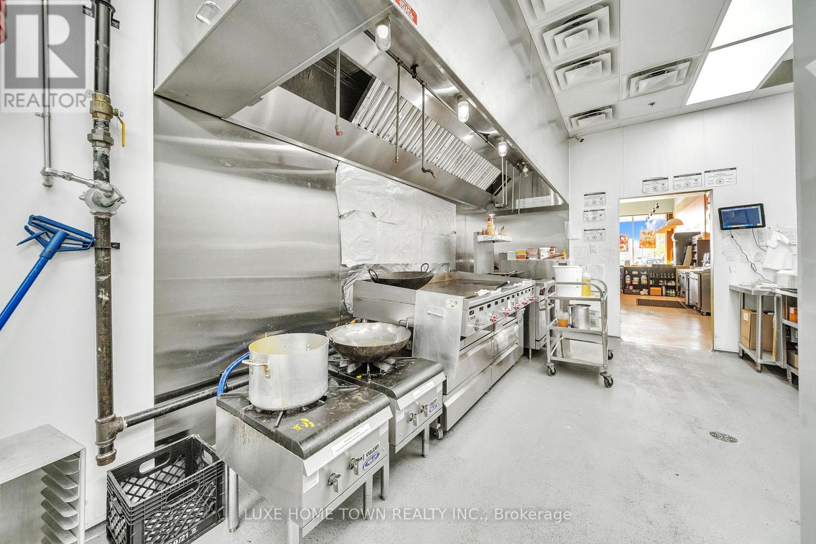 #5 - 589 Fairway Road S, Kitchener, Ontario  N2C 1X4 - Photo 25 - X12515536