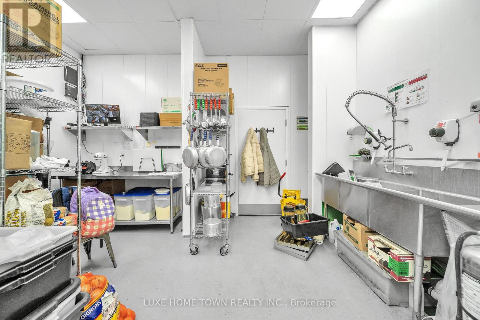 #5 - 589 Fairway Road S, Kitchener, Ontario  N2C 1X4 - Photo 30 - X12515536