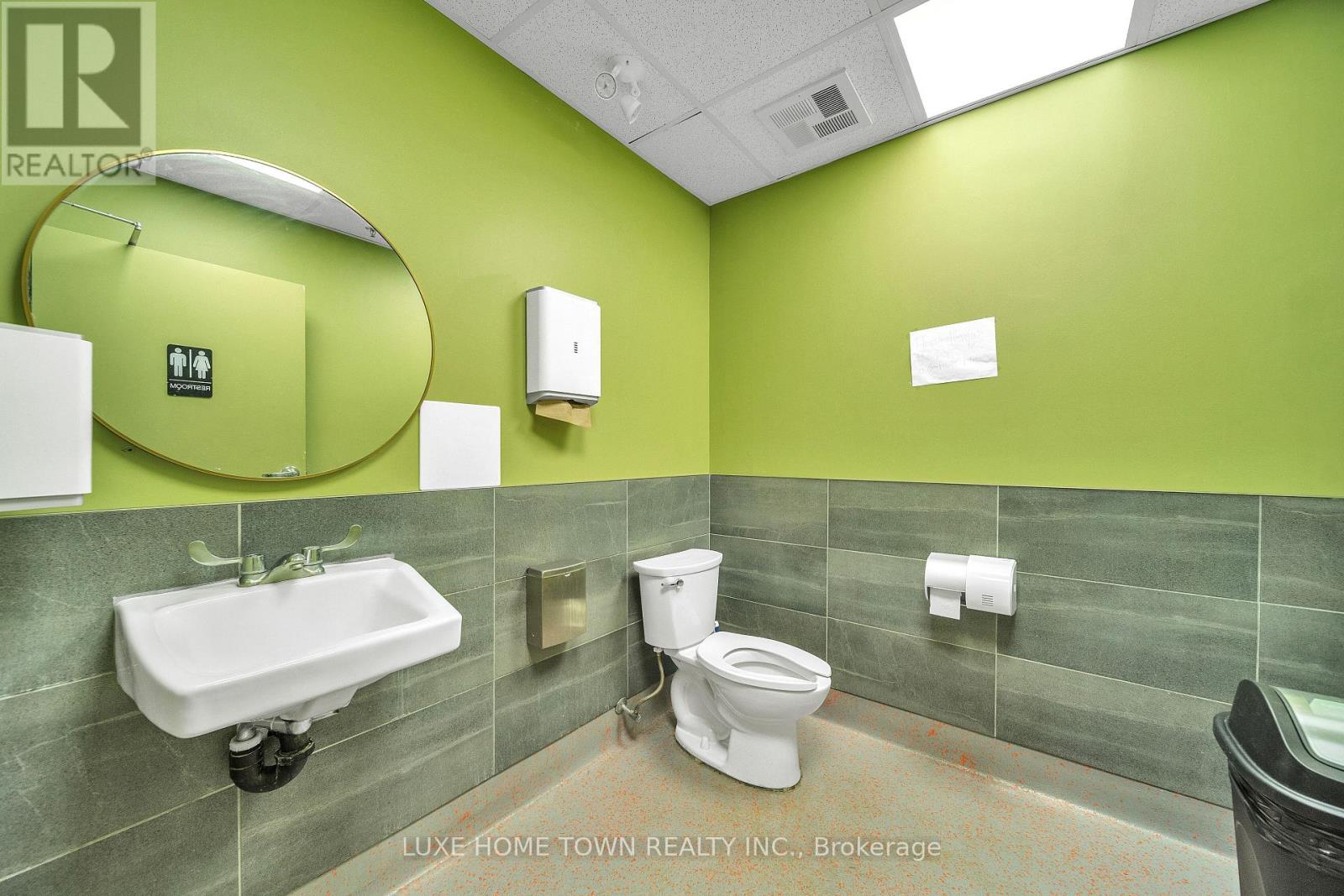 #5 - 589 Fairway Road S, Kitchener, Ontario  N2C 1X4 - Photo 34 - X12515536