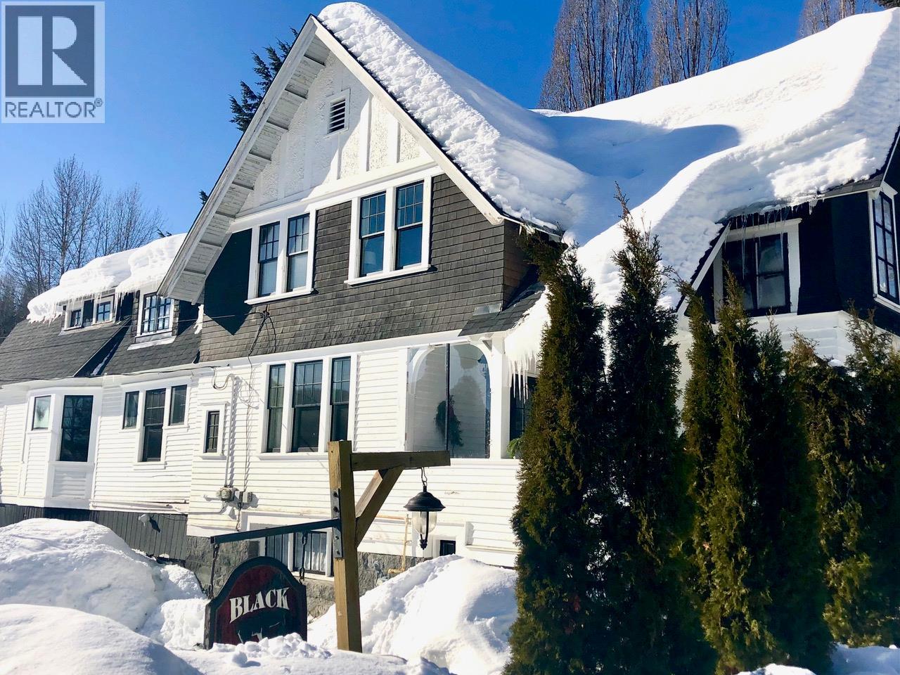 1345 Spokane Street, Rossland, British Columbia